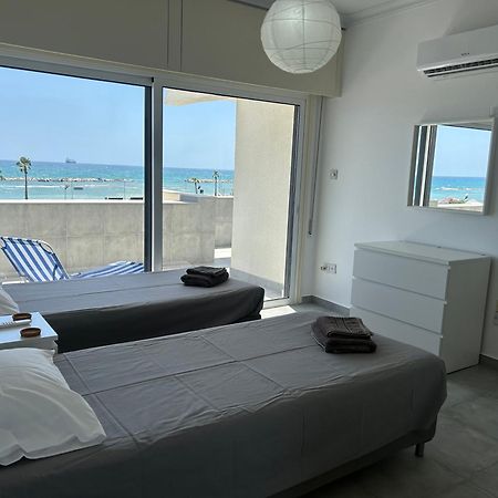 Julie'S Beach House Voroklini Ngoại thất bức ảnh