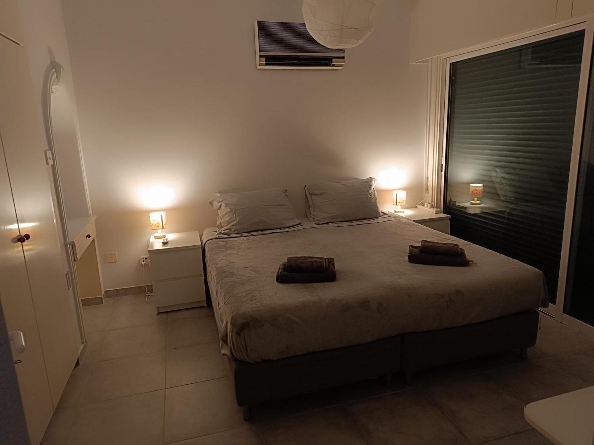 Julie'S Beach House Voroklini Ngoại thất bức ảnh